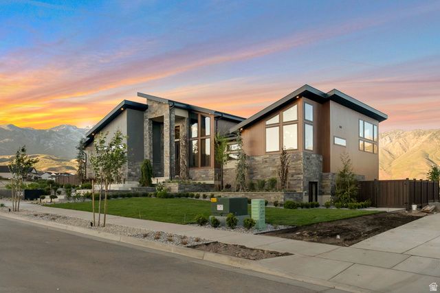11904 N BURNING OAKS DR, Highland, UT 84003