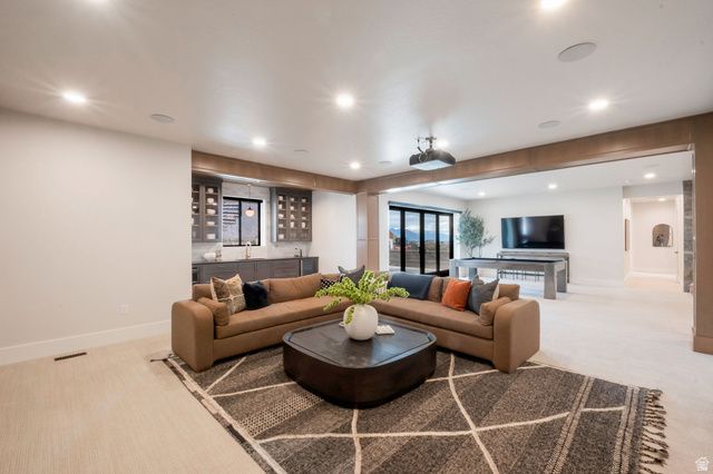 11904 N BURNING OAKS DR, Highland, UT 84003