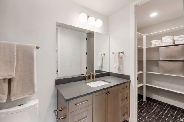 11904 N BURNING OAKS DR, Highland, UT 84003
