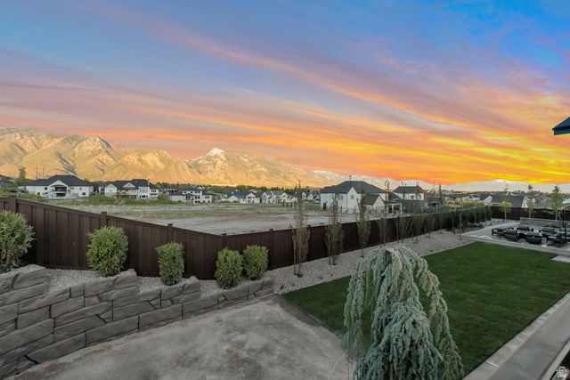 11904 N BURNING OAKS DR, Highland, UT 84003