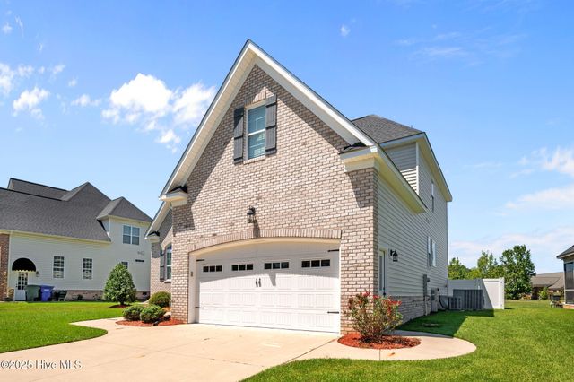 133 Blackwater Drive, Winterville, NC 28590