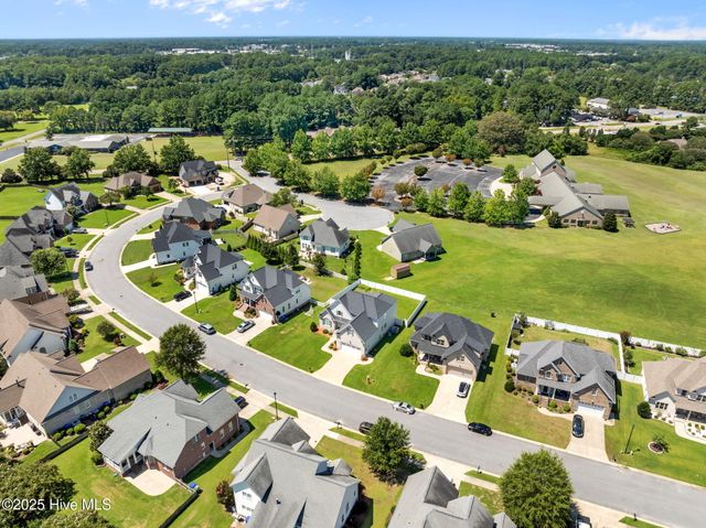 133 Blackwater Drive, Winterville, NC 28590