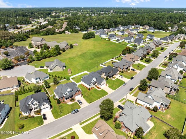 133 Blackwater Drive, Winterville, NC 28590