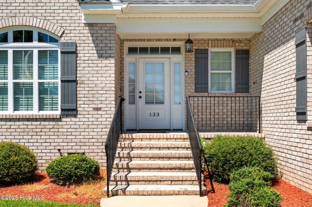 133 Blackwater Drive, Winterville, NC 28590