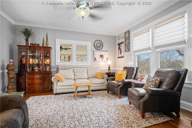 234 Oakwood Road, Charleston, WV 25314