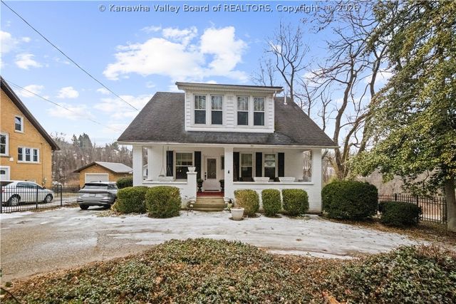 234 Oakwood Road, Charleston, WV 25314