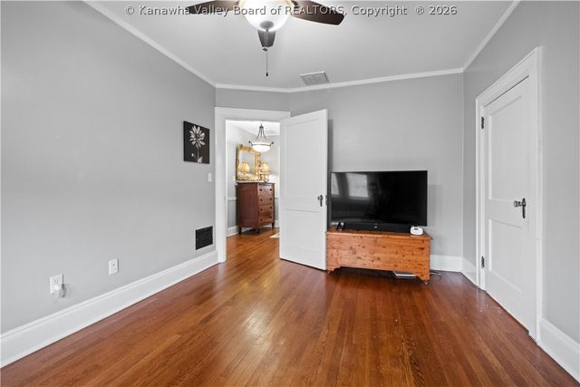 234 Oakwood Road, Charleston, WV 25314