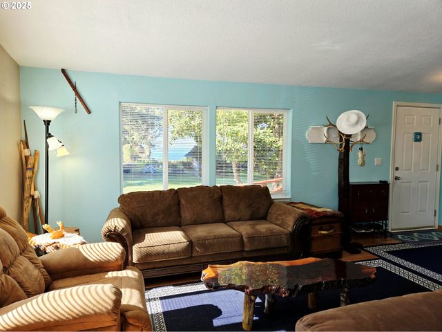 96465 COVERDELL Rd 8, Brookings, OR 97415