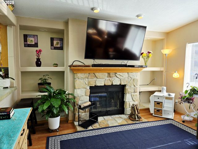 96465 COVERDELL Rd 8, Brookings, OR 97415