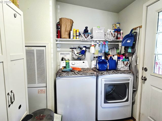 96465 COVERDELL Rd 8, Brookings, OR 97415