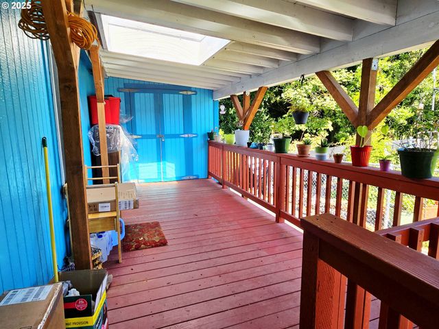 96465 COVERDELL Rd 8, Brookings, OR 97415