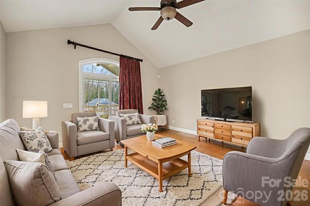 1139 Moray Court, Charlotte, NC 28211