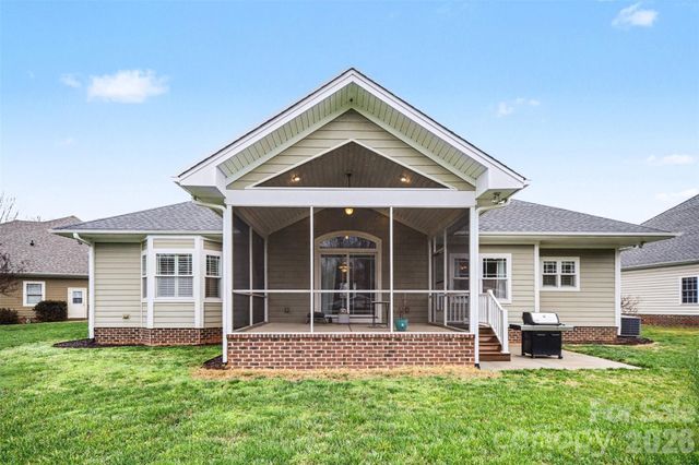 1139 Moray Court, Charlotte, NC 28211