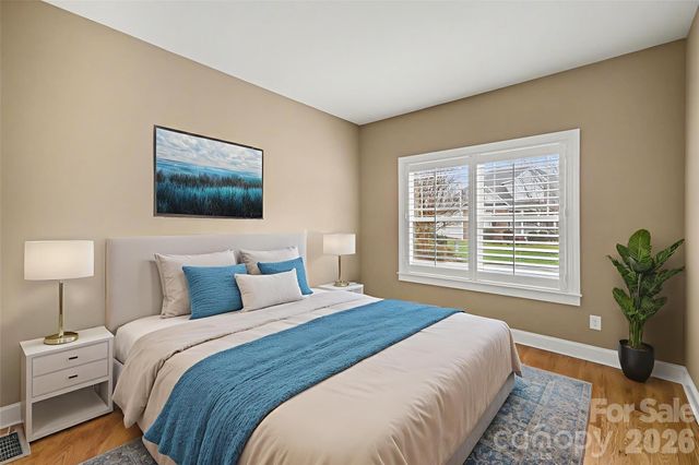 1139 Moray Court, Charlotte, NC 28211