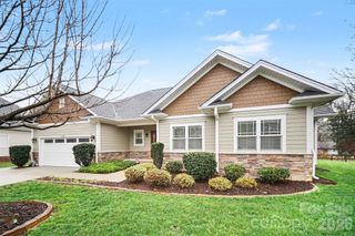 1139 Moray Court, Charlotte, NC 28211