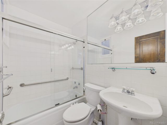 943 N Emerson Street 4, Denver, CO 80218