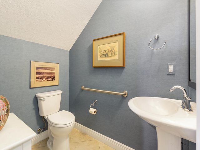 3673 Historic Lane, West Palm Beach, FL 33401
