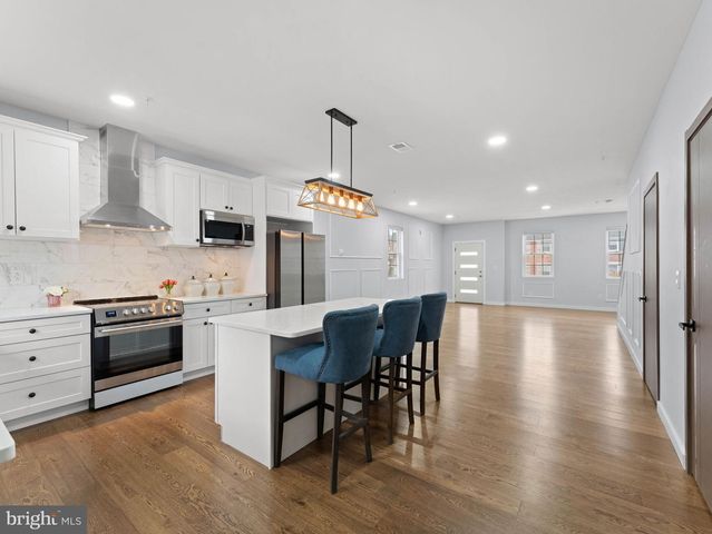 1214 ROOSEVELT DR, Havertown, PA 19083