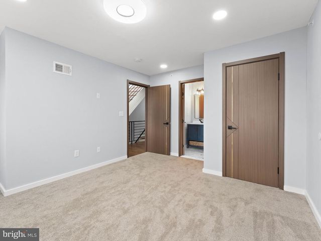 1214 ROOSEVELT DR, Havertown, PA 19083