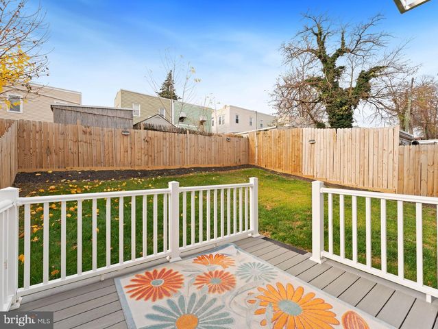 1214 ROOSEVELT DR, Havertown, PA 19083