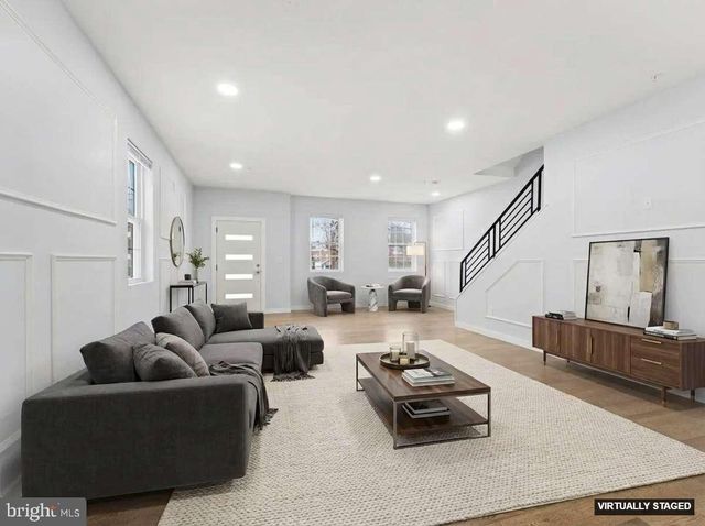 1214 ROOSEVELT DR, Havertown, PA 19083