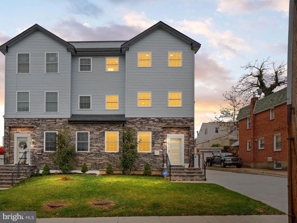 1214 ROOSEVELT DR, Havertown, PA 19083