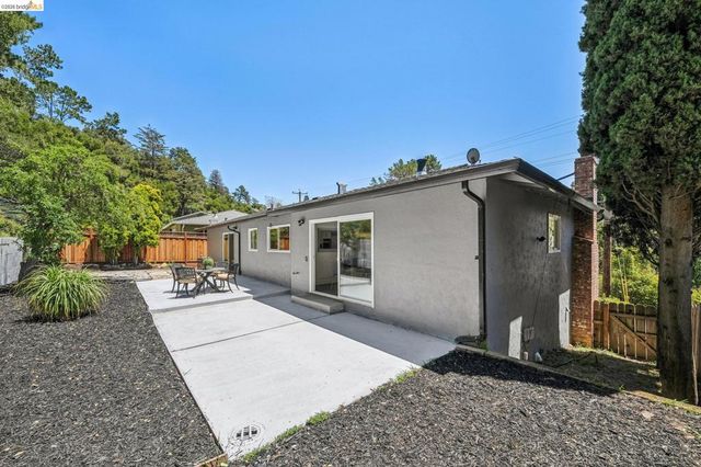 46 Elysian Fields Dr, Oakland, CA 94605