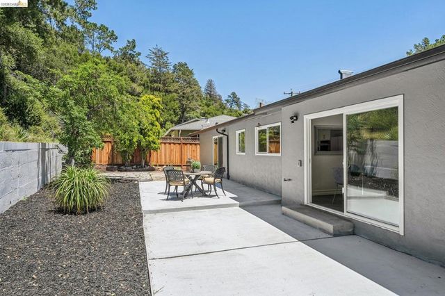 46 Elysian Fields Dr, Oakland, CA 94605
