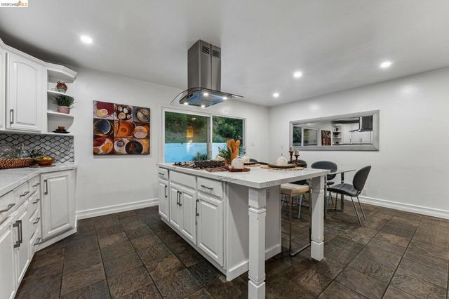46 Elysian Fields Dr, Oakland, CA 94605