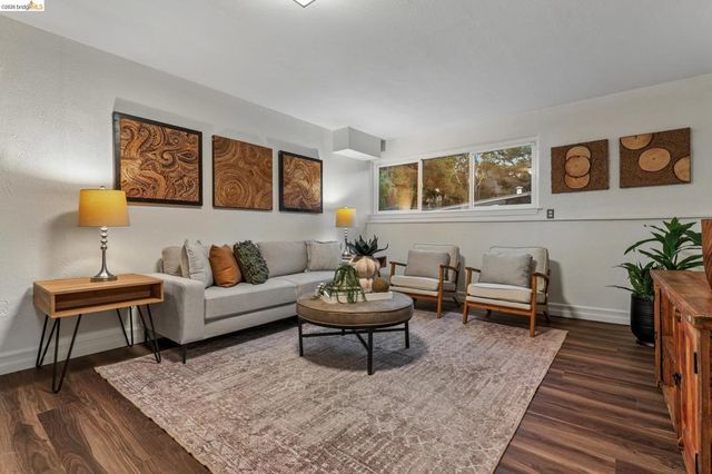46 Elysian Fields Dr, Oakland, CA 94605