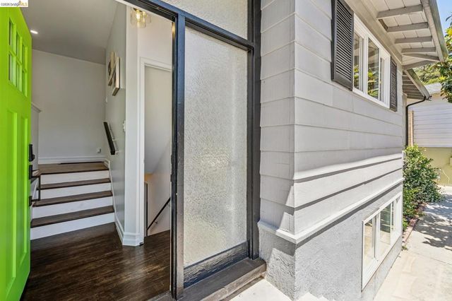 46 Elysian Fields Dr, Oakland, CA 94605