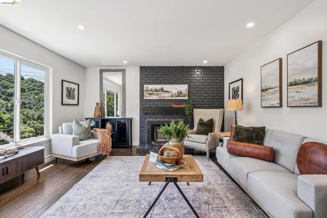 46 Elysian Fields Dr, Oakland, CA 94605