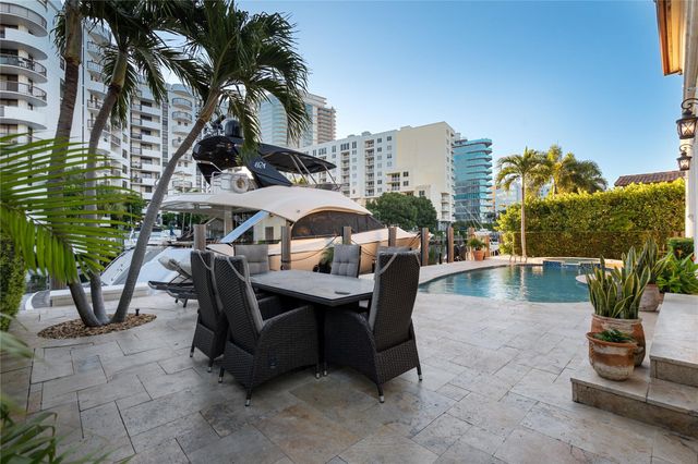 1440 E Terra Mar Dr, Pompano Beach, FL 33062