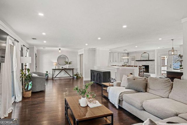 1570 King Arthur Court SE, Smyrna, GA 30080