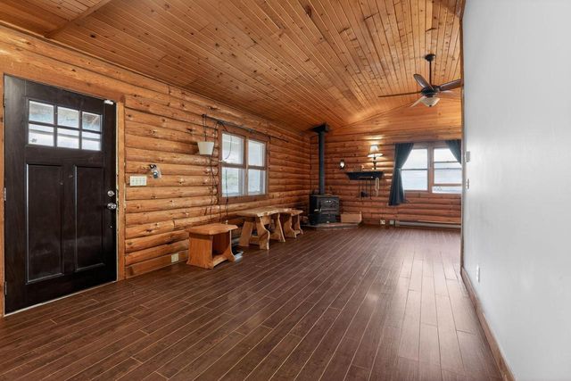 W5946 Woodland TRAIL, New Lisbon, WI 53950