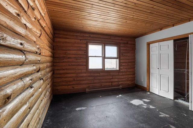 W5946 Woodland TRAIL, New Lisbon, WI 53950