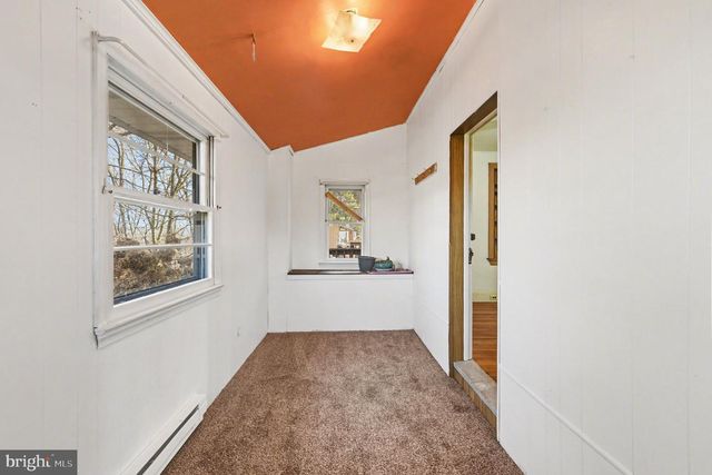 939 GRAVEL PIKE, Schwenksville, PA 19473