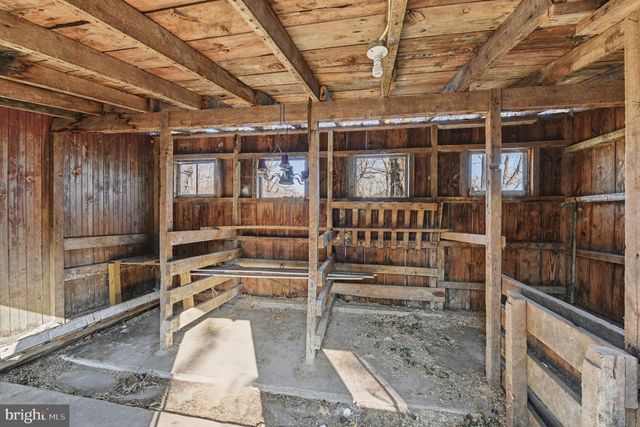 939 GRAVEL PIKE, Schwenksville, PA 19473