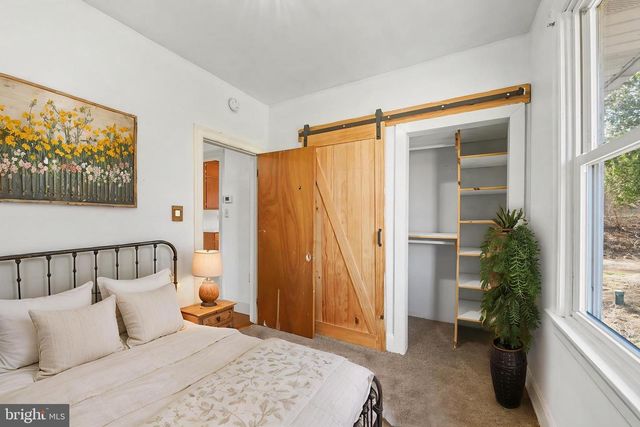 939 GRAVEL PIKE, Schwenksville, PA 19473