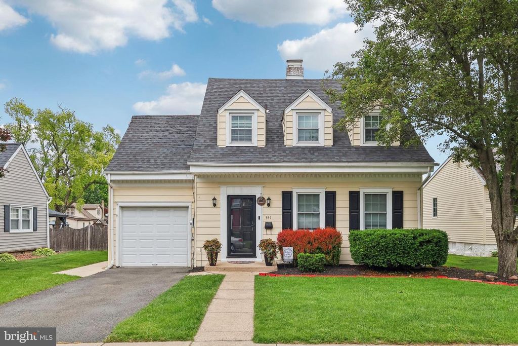 341 GLENWOOD AVENUE, Burlington, NJ 08016