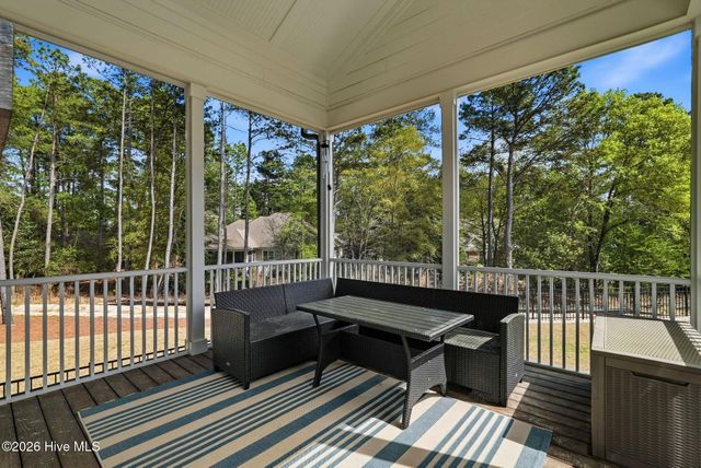 275 Hollycrest Drive, Pinehurst, NC 28374