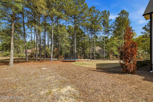 275 Hollycrest Drive, Pinehurst, NC 28374