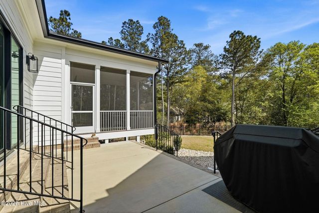 275 Hollycrest Drive, Pinehurst, NC 28374