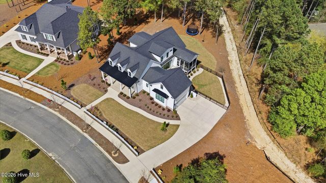 275 Hollycrest Drive, Pinehurst, NC 28374