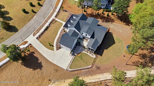 275 Hollycrest Drive, Pinehurst, NC 28374