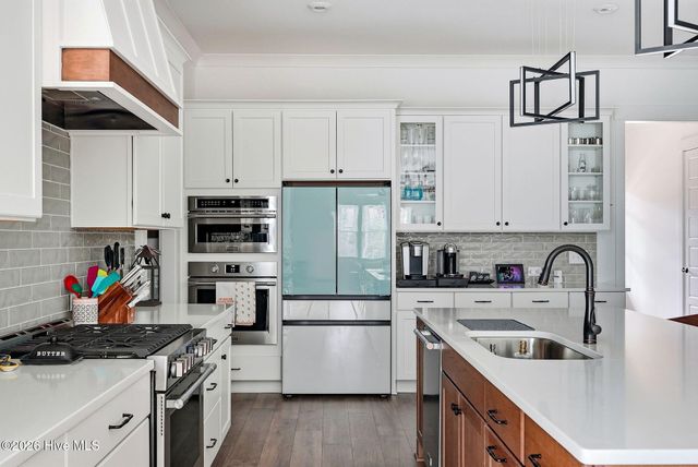 275 Hollycrest Drive, Pinehurst, NC 28374