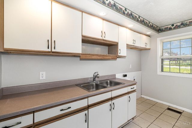 9500 Ridgemoor Avenue, Colerain Twp, OH 45231