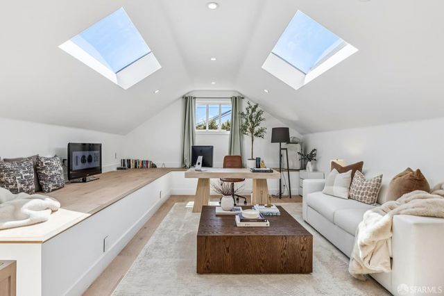 4376 17th Street, San Francisco, CA 94114