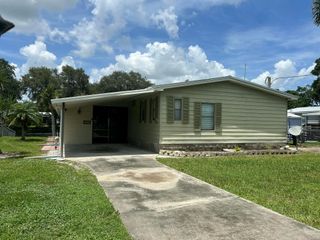 3135 SE 20th Court, Okeechobee, FL 34974