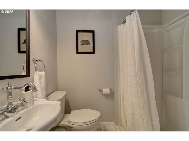 610 Nw 79TH St, Vancouver, WA 98665